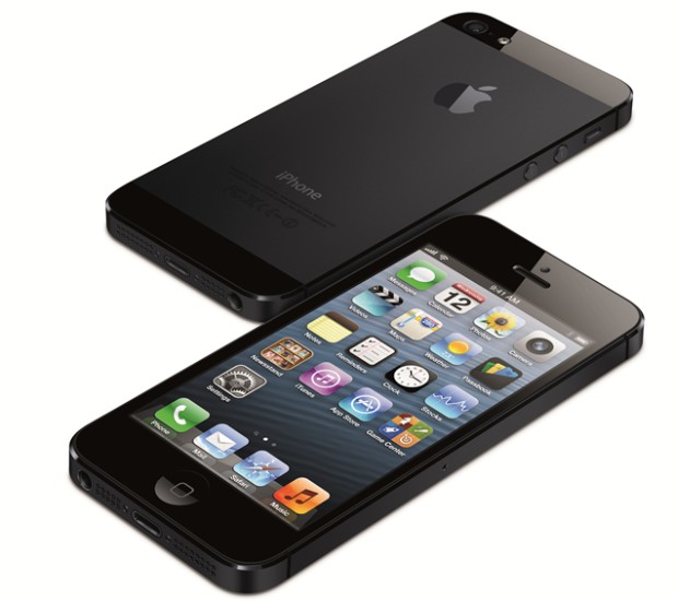 iPhone 5 preto – Imagem por Apple