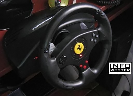 Volante Ferrari GT Experience 3-in-1