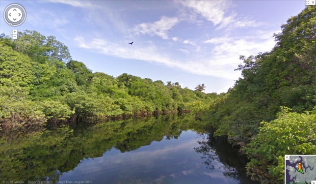 Afluente do Rio Negro no Street View – Imagem por Google