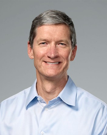 TIM Cook, atual CEO da Apple, é só alegria (Imagem: divulgação)