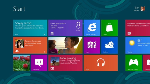 Tela inicial do Windows 8 com a interface Metr… Ops! – Imagem por Microsoft